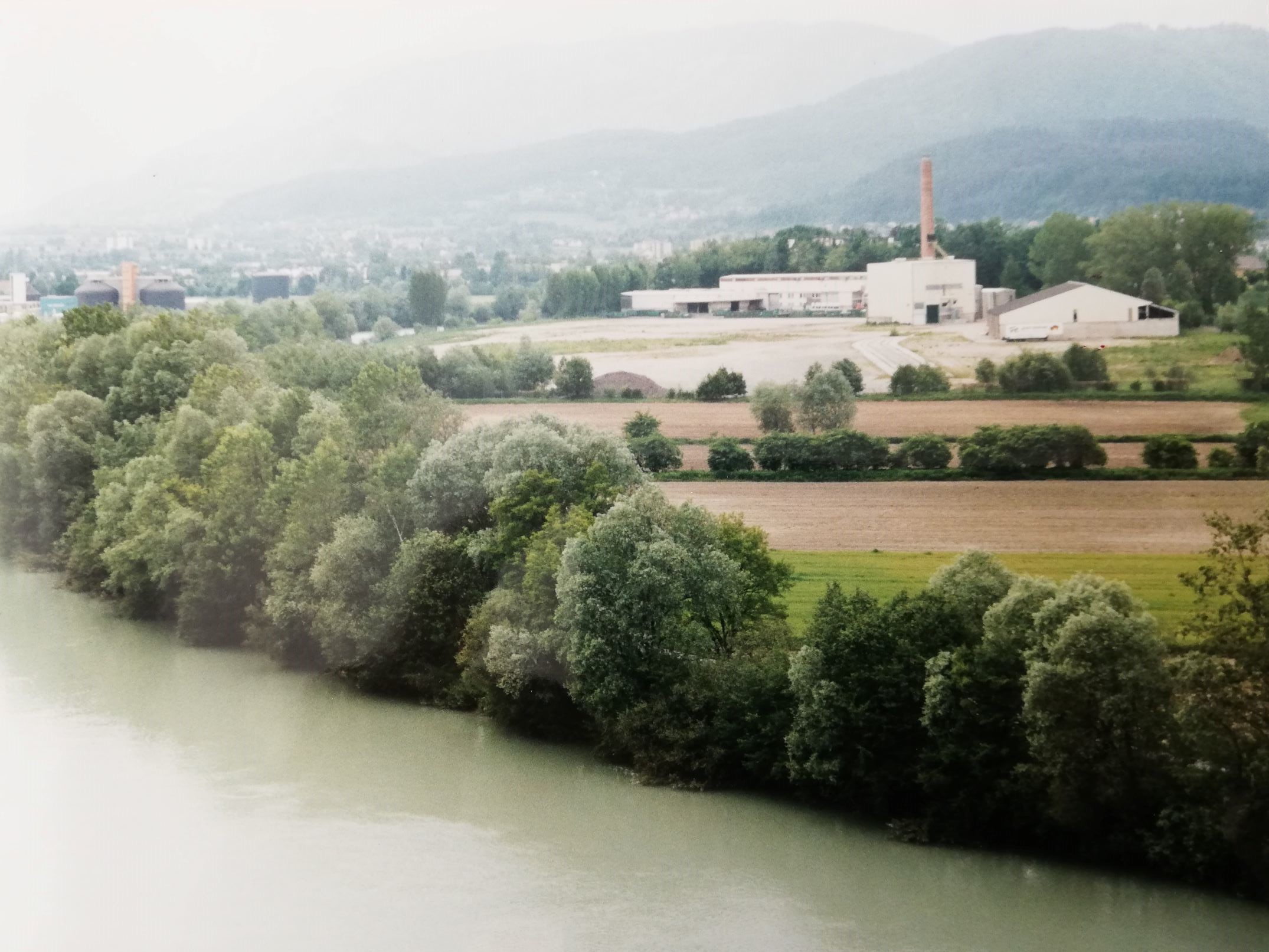 Alte Ansicht der Zellstofffabrik in Villach