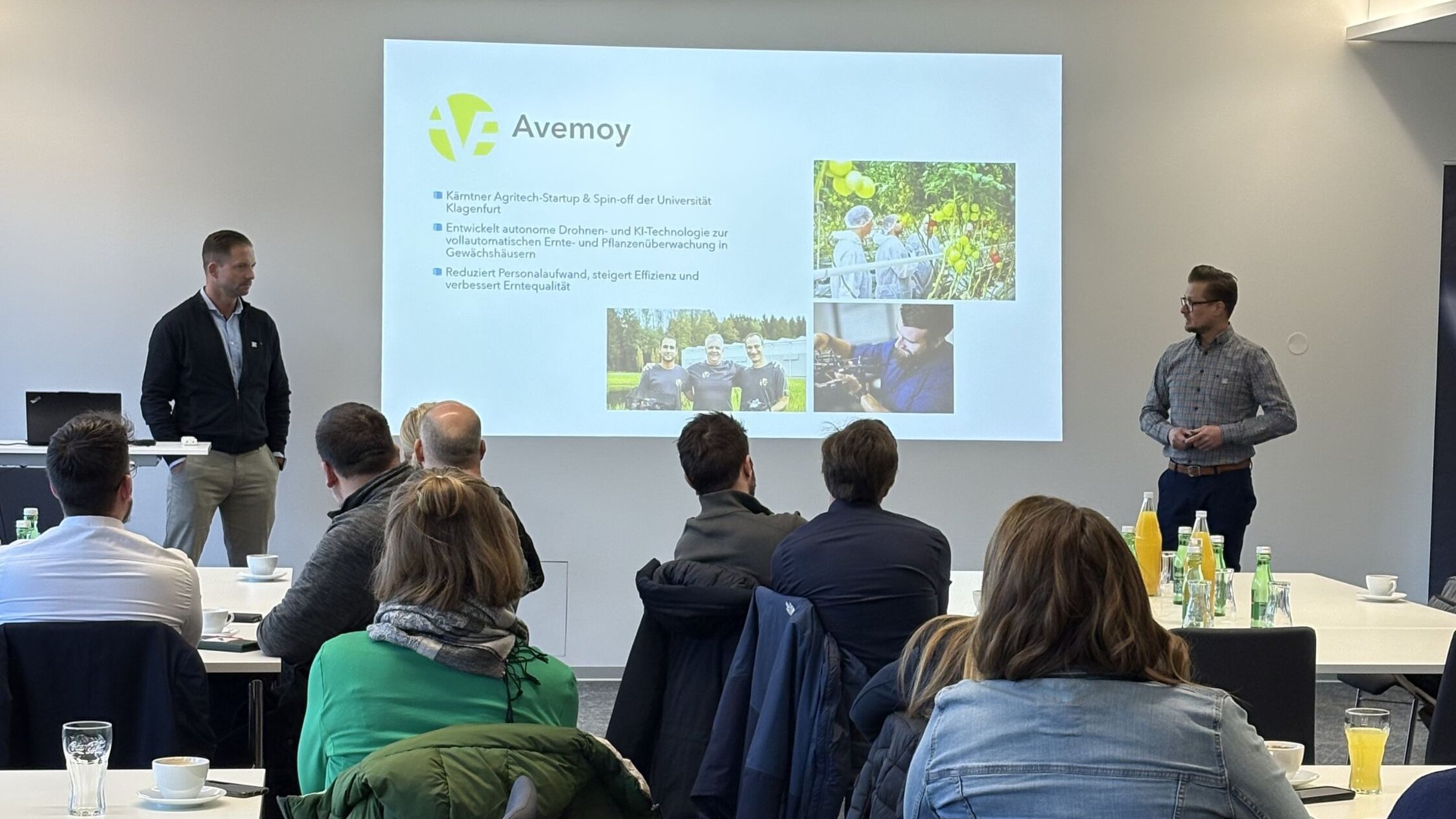 Presentation by Martin Trink and Christoph Riegler from build!