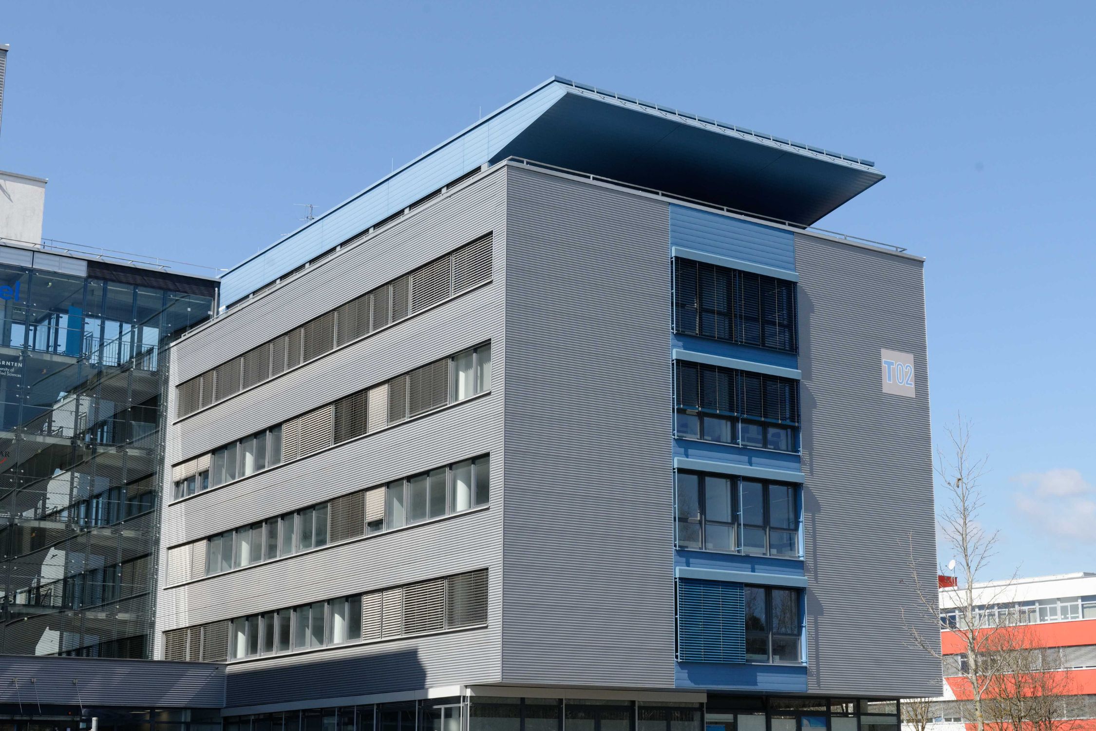 EXTOLL im Gebäude T02 im tpv