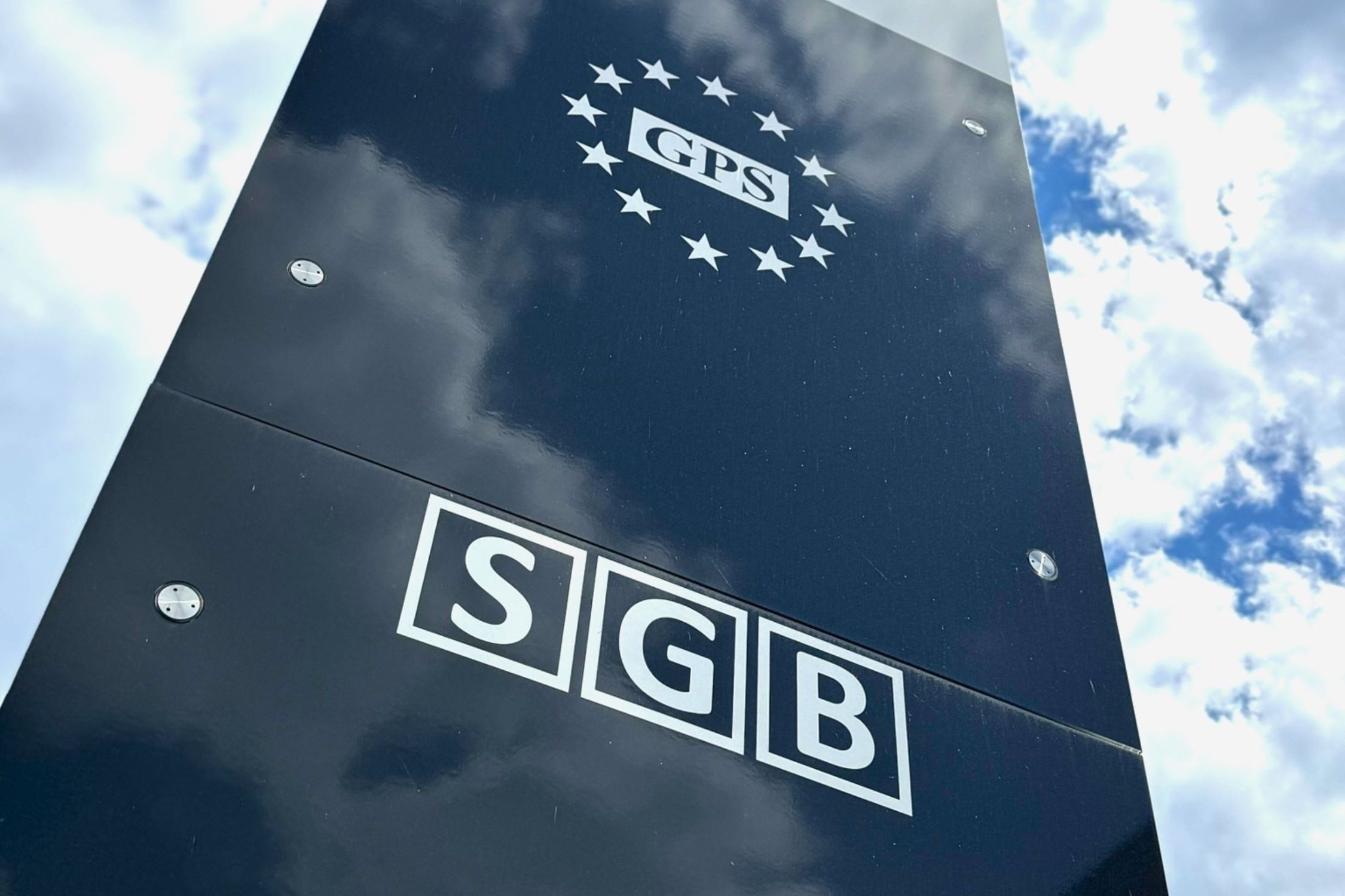 SGB Schild